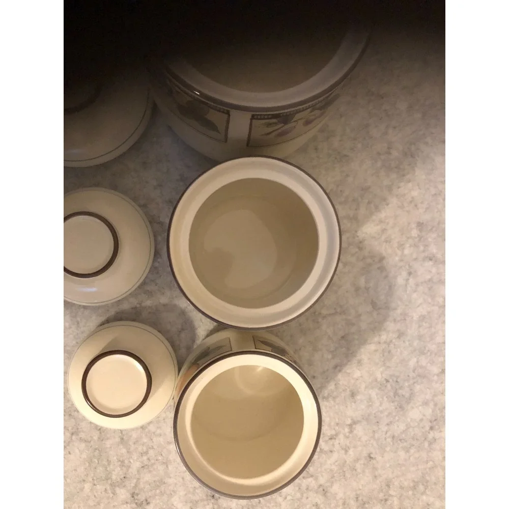 Vintage Mikasa Intaglio Garden Harvest 4 Canister Set w/ Lids (8-pcs)
